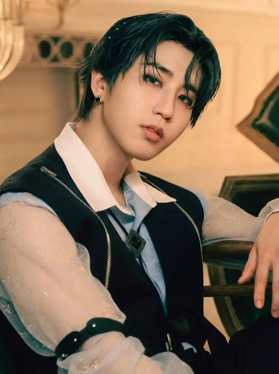 Han Jisung thumbnail