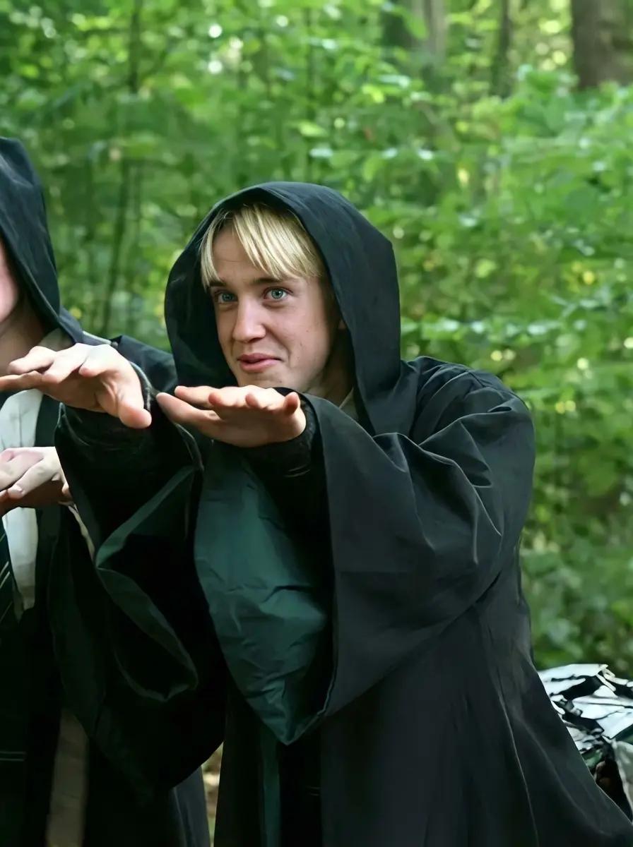 Draco Malfoy thumbnail