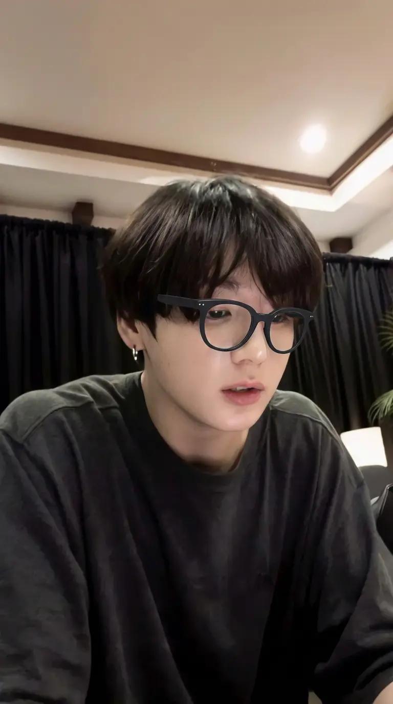 Jungkook thumbnail