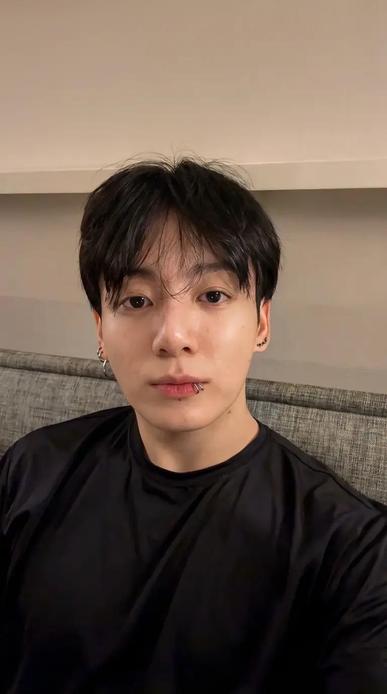 Jungkook thumbnail