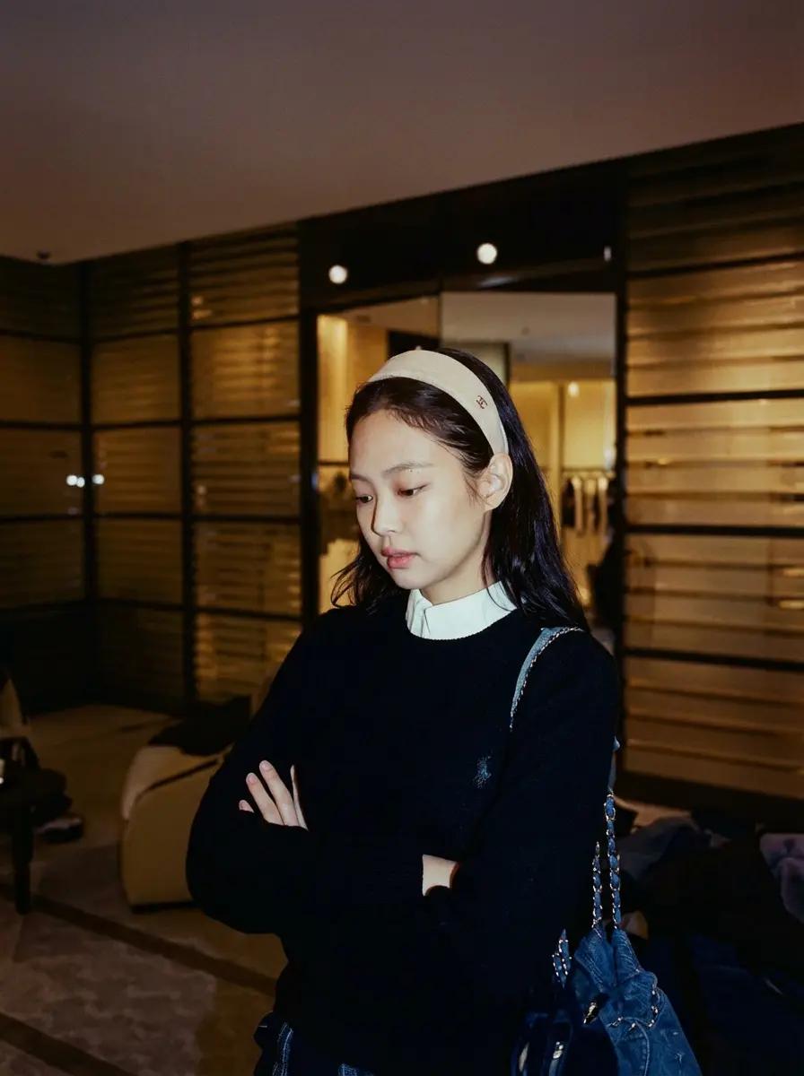 Jennie thumbnail