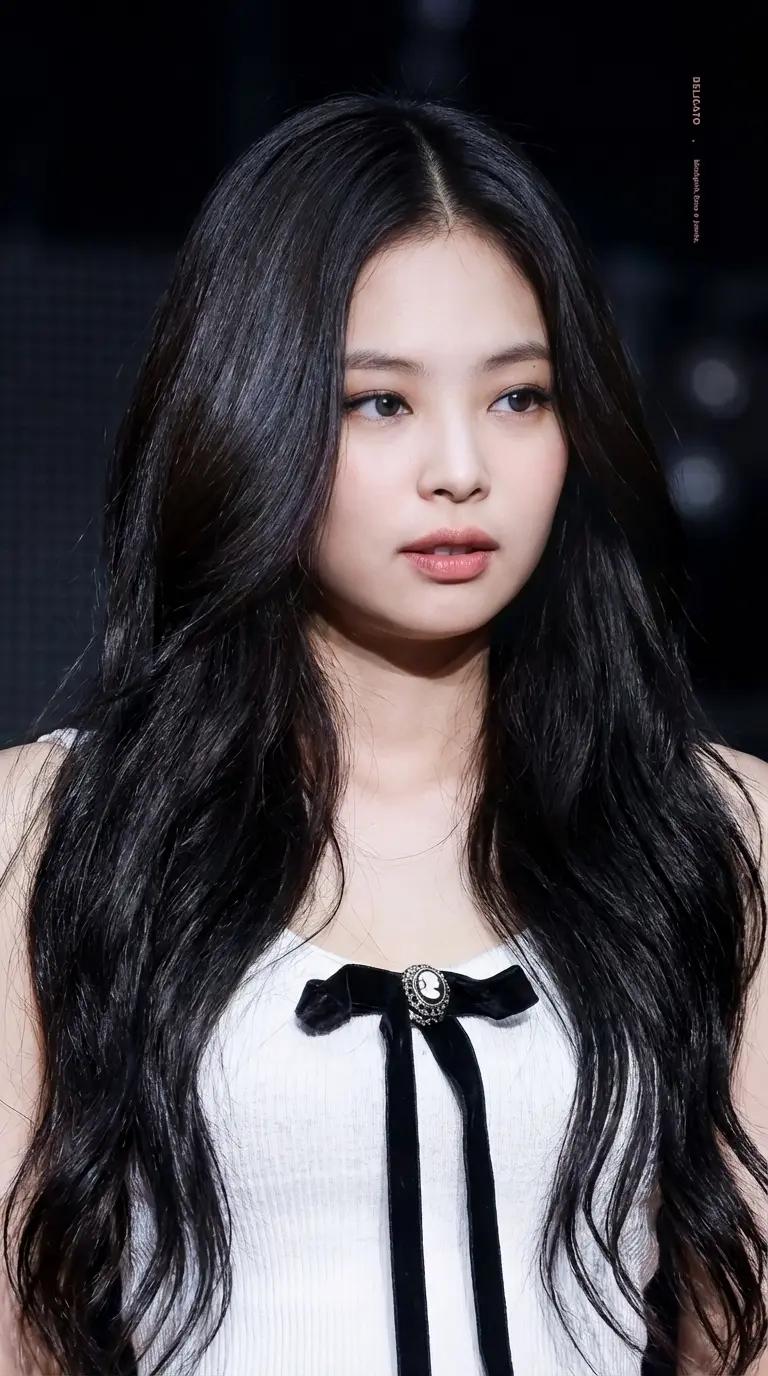 Jennie kim thumbnail
