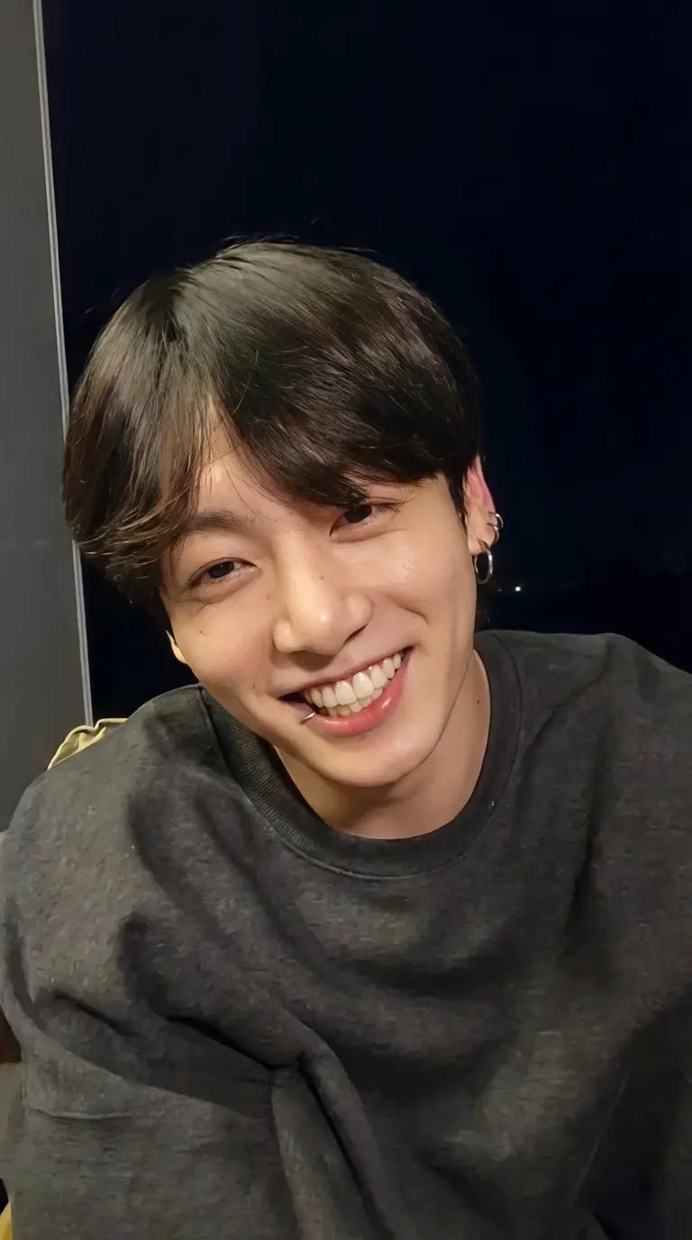 Jeon Jungkook thumbnail