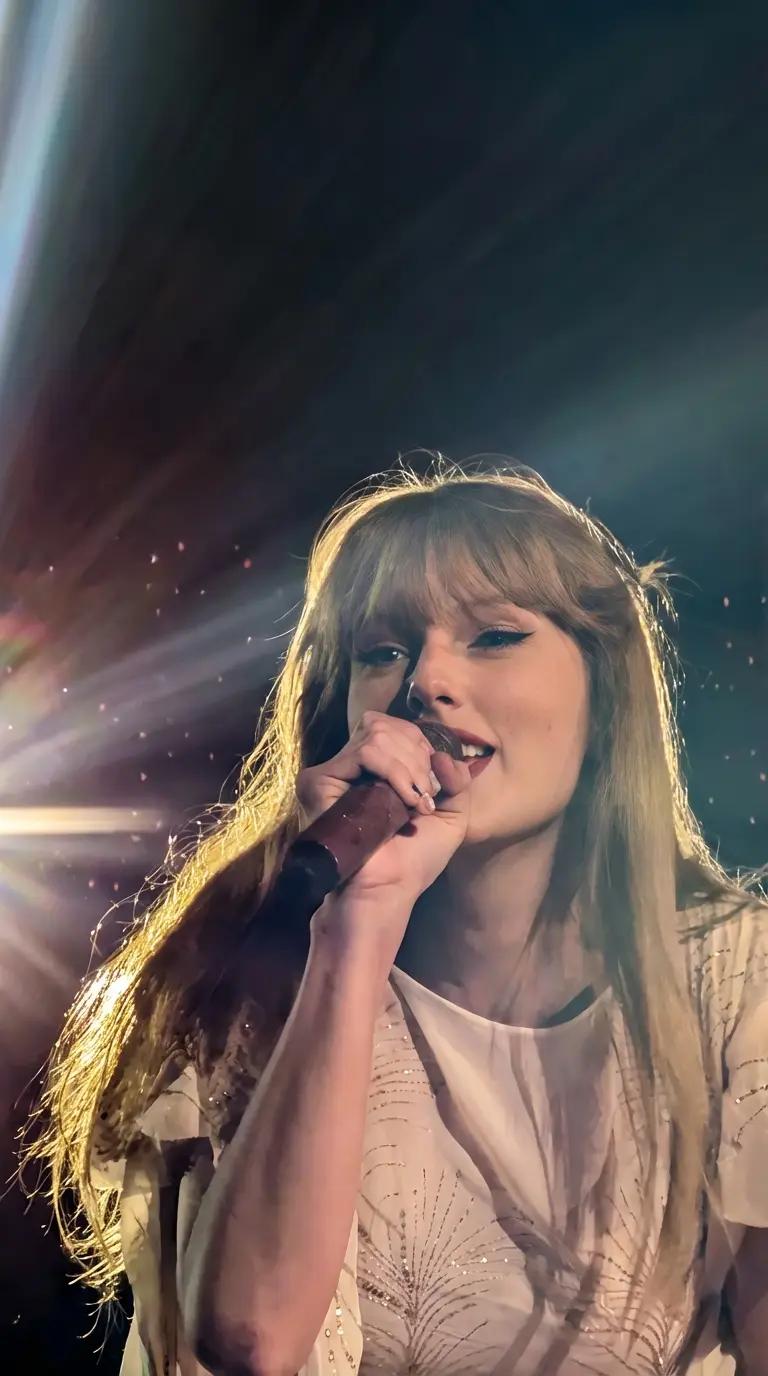 Taylor swift ~ thumbnail
