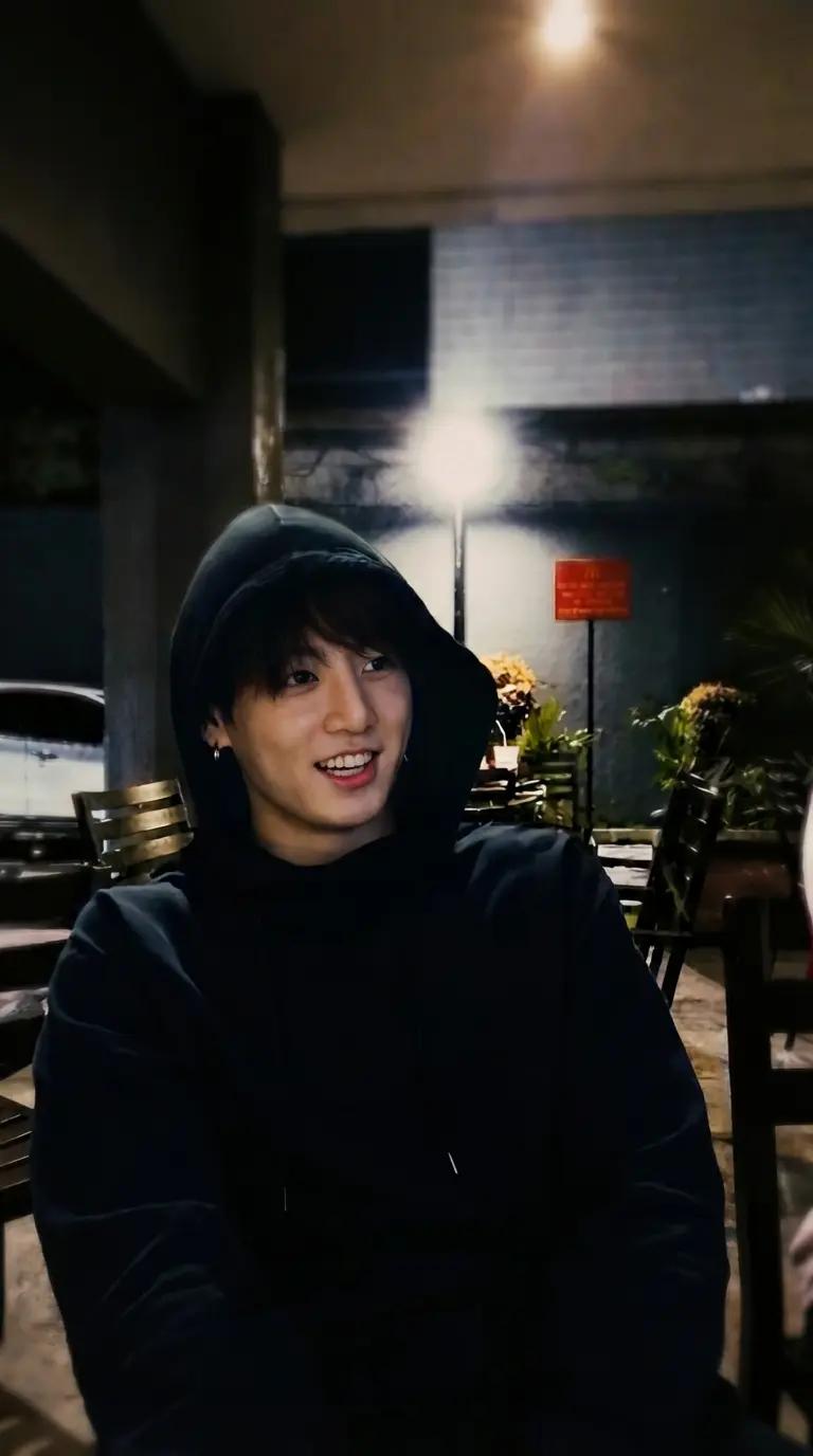 Jeon Jungkook thumbnail