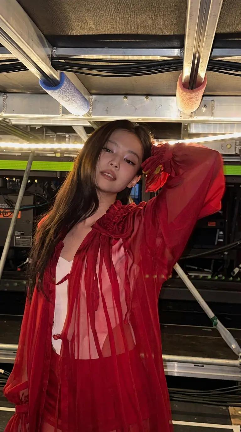 Jennie thumbnail