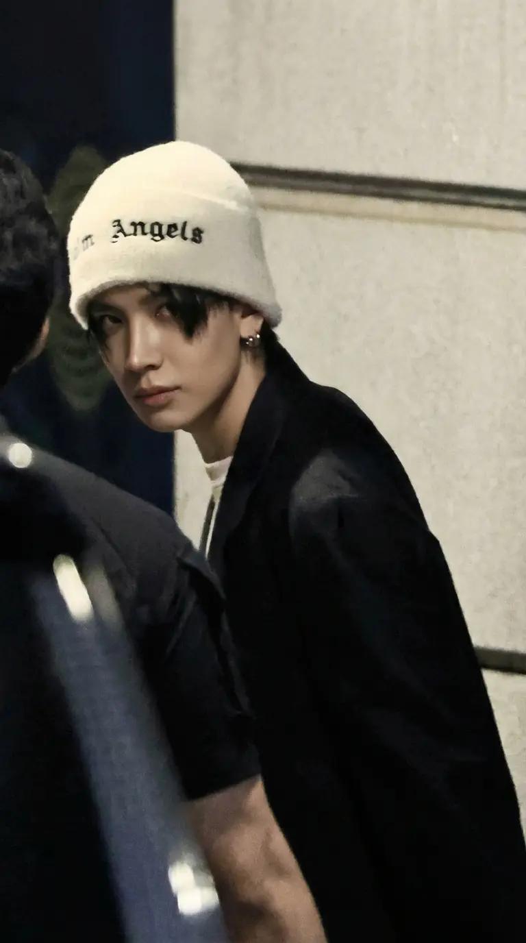 lee heeseung thumbnail