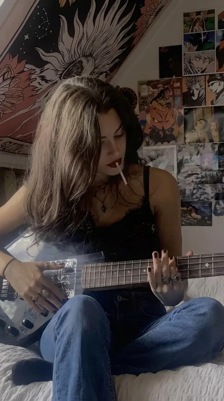 Evelyn Renner thumbnail