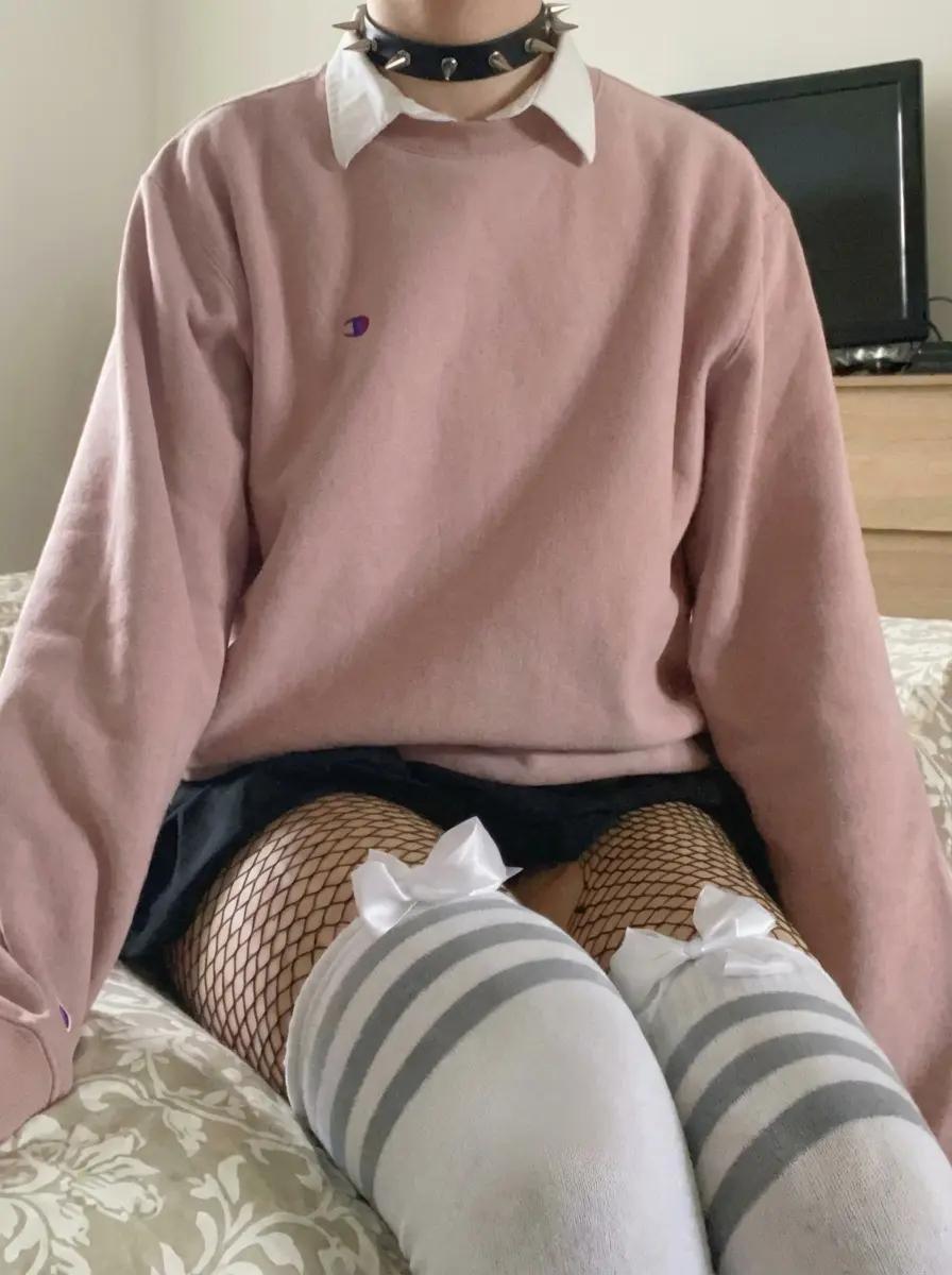 Kazu (femboy) thumbnail
