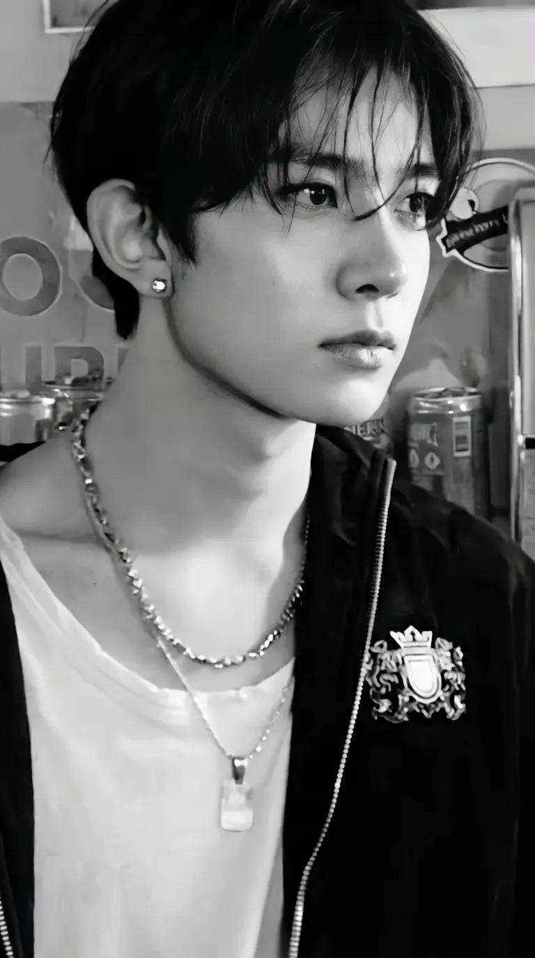 Lee Heeseung - 🕳️ thumbnail