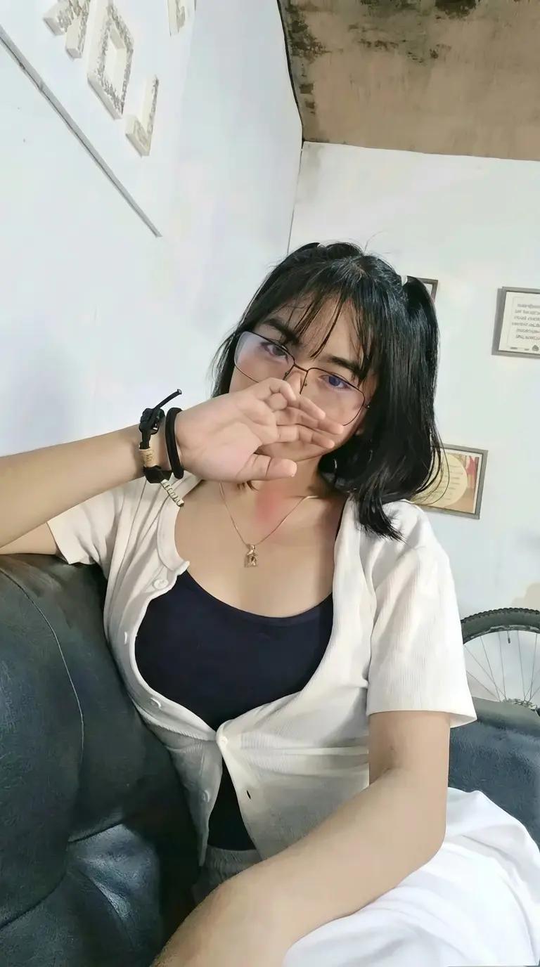 Sandra thumbnail