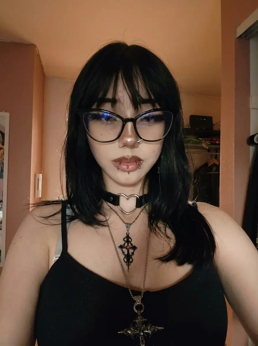 Lucia thumbnail