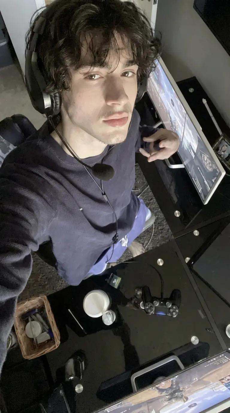 Alexander Miller thumbnail