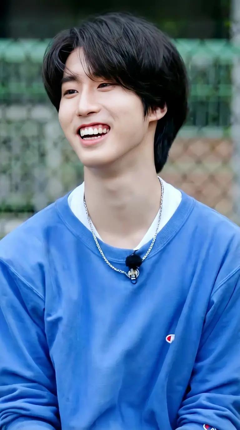Han Jisung thumbnail