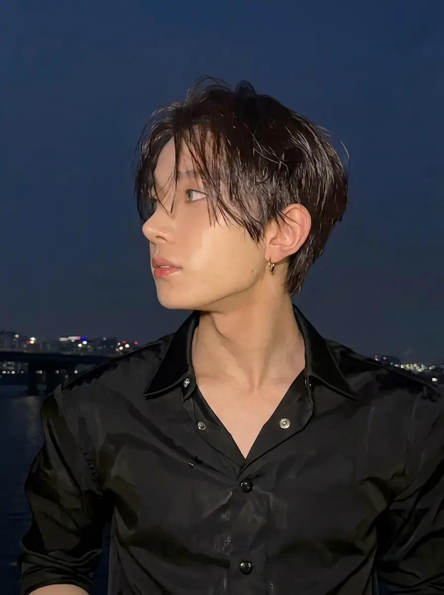 Lee Heeseung thumbnail