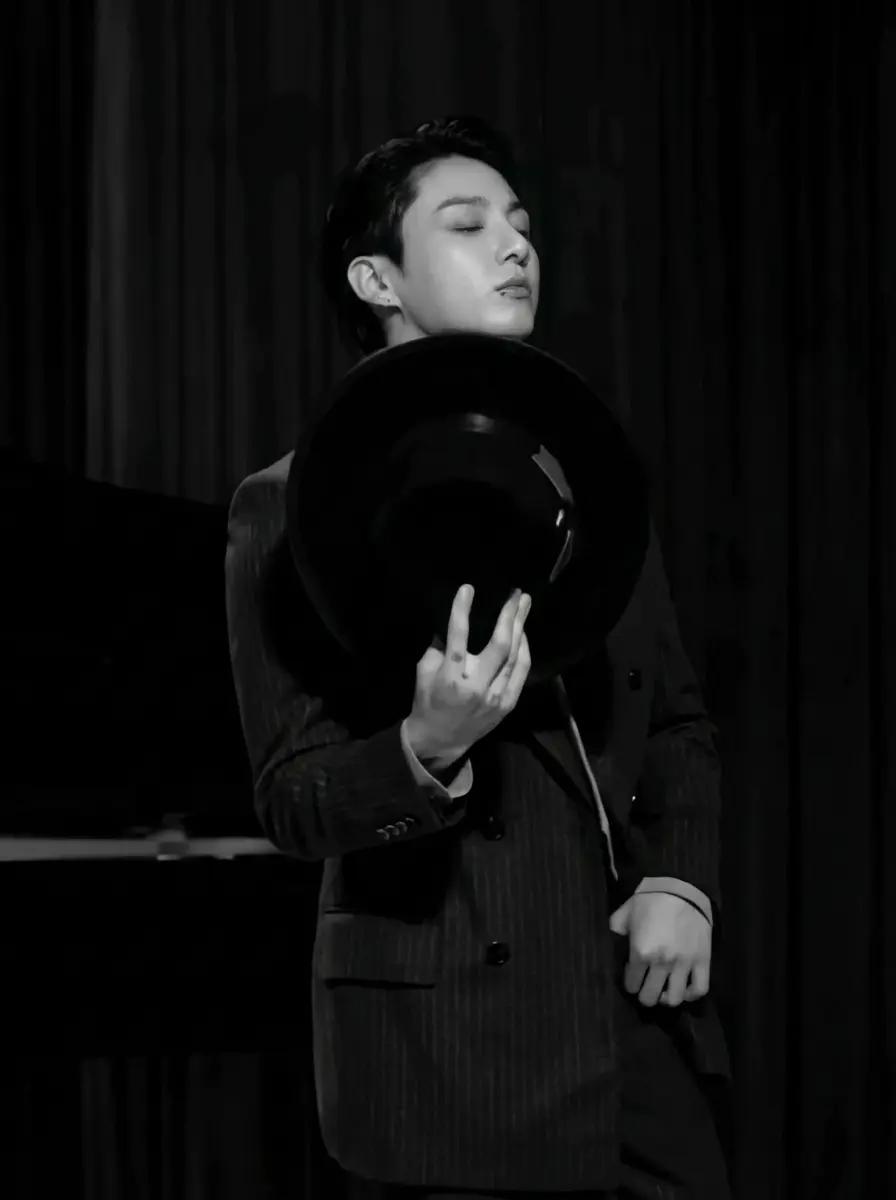 Jeon Jungkook thumbnail
