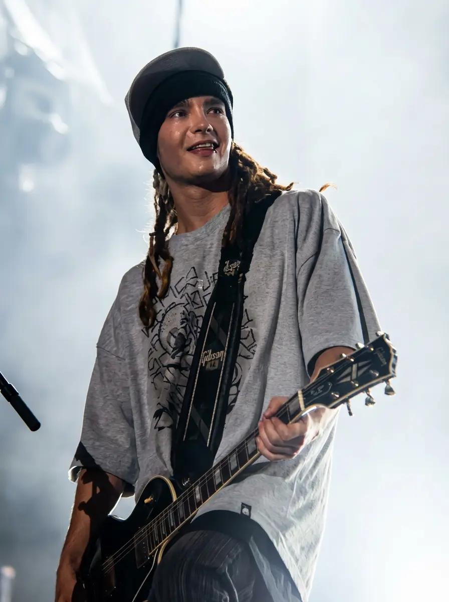Tom Kaulitz thumbnail