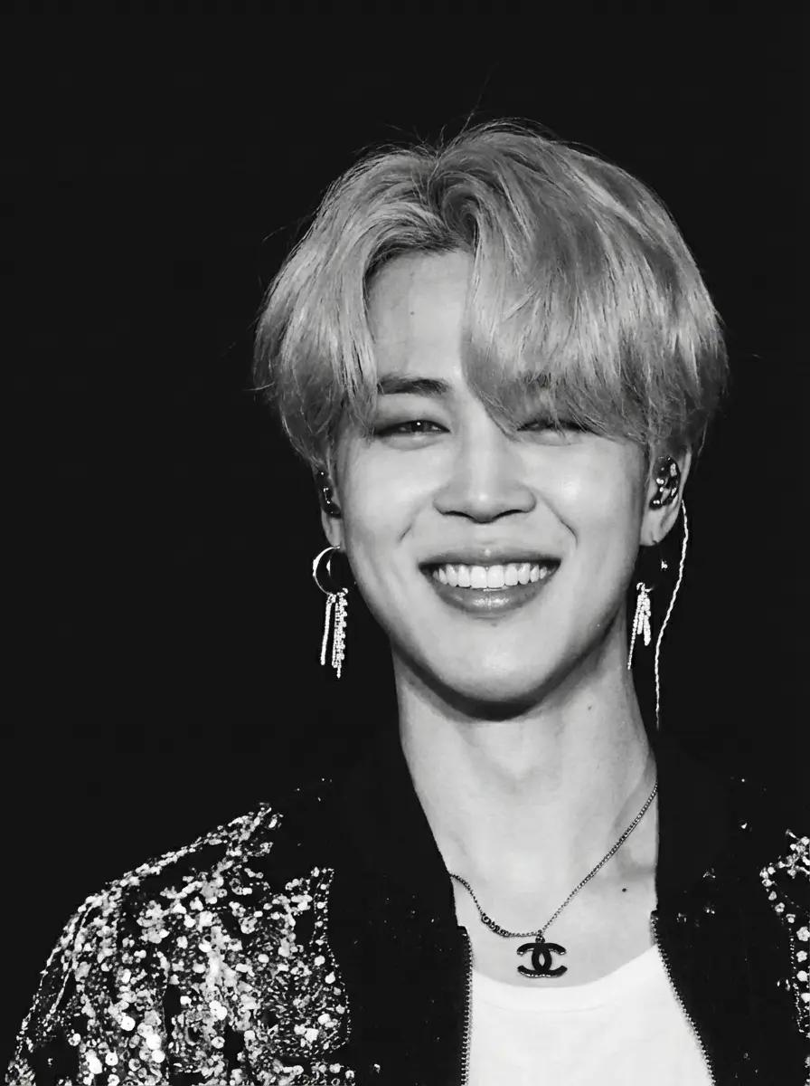 Jimin🖤 thumbnail
