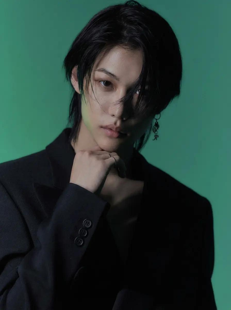 Lee felix thumbnail