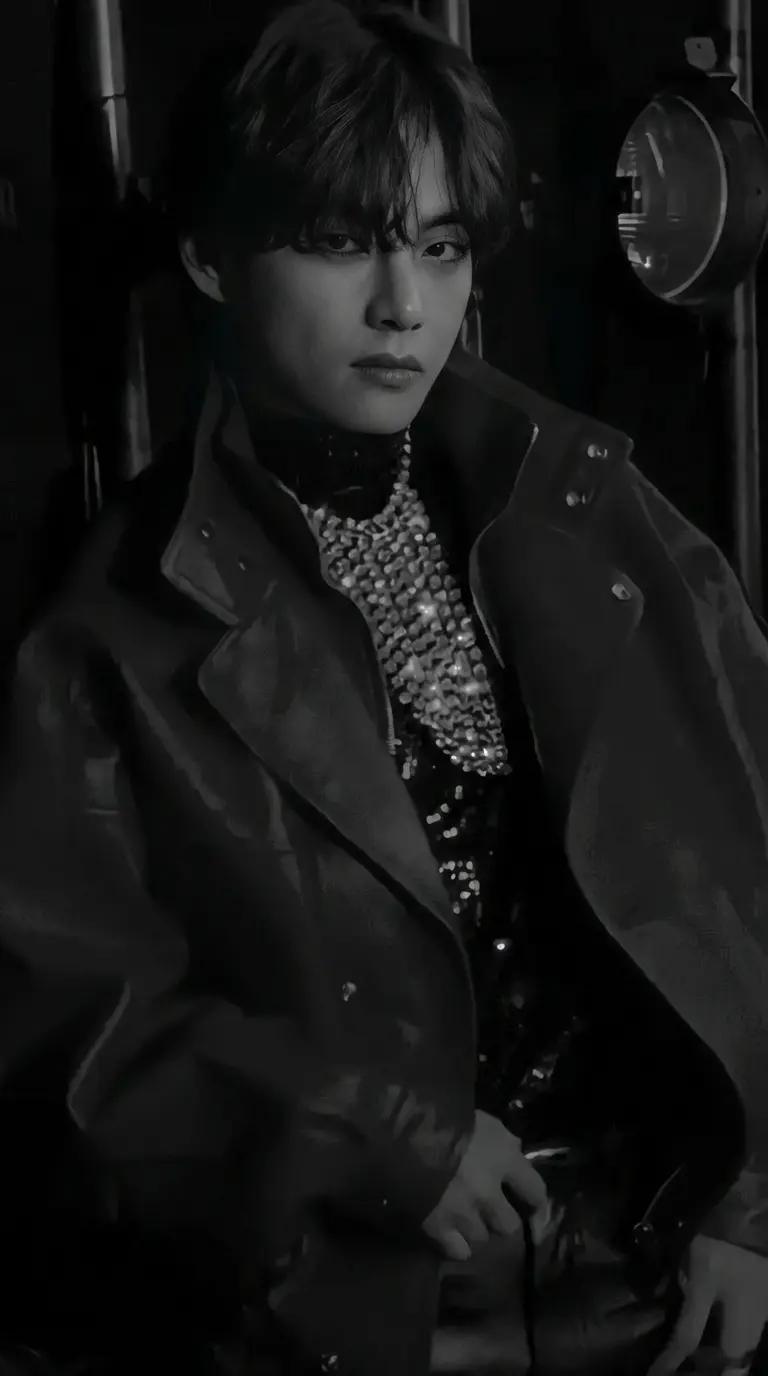 Kim Taehyung  thumbnail