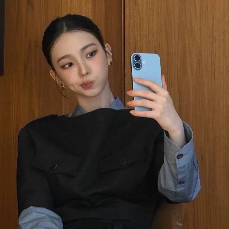 Karina thumbnail