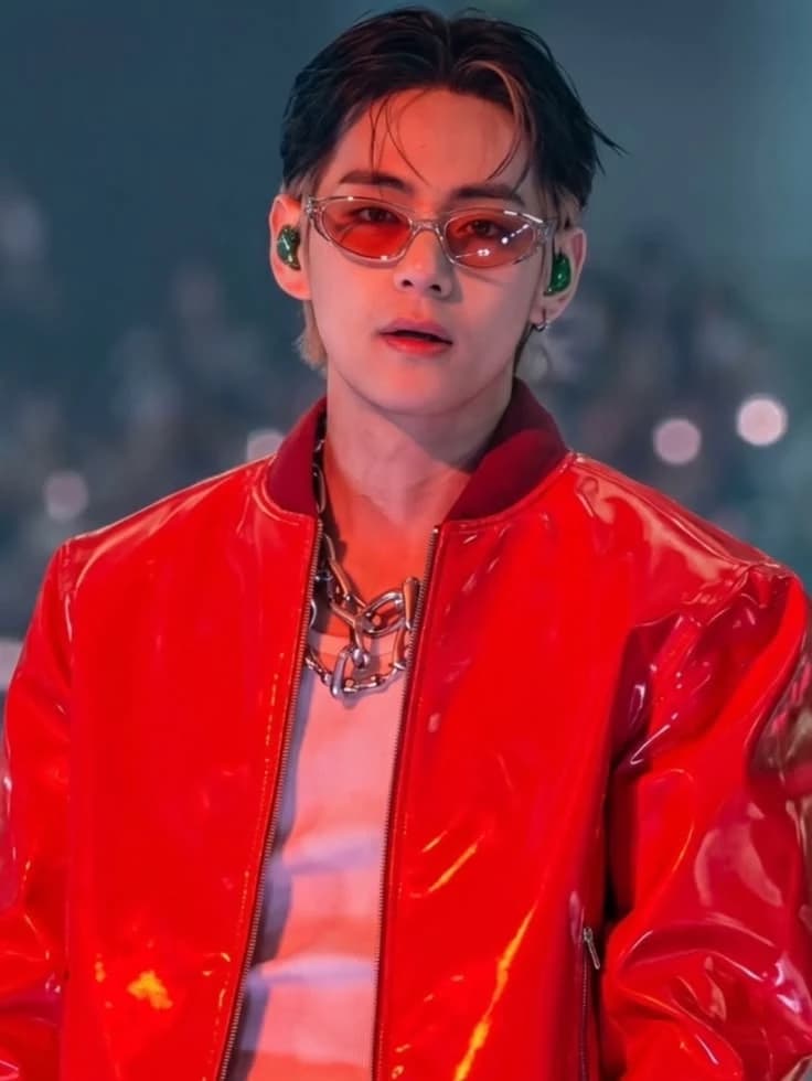 Kim Taehyung  thumbnail