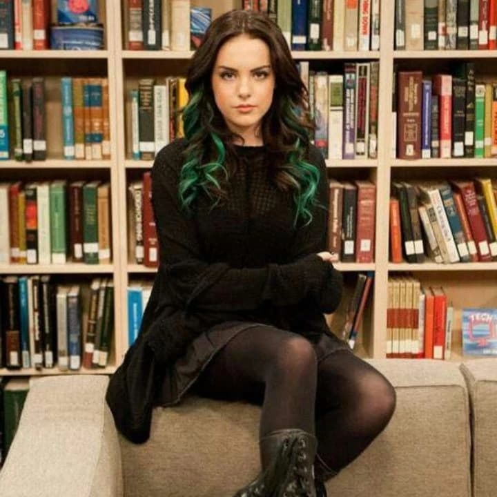 Jade West thumbnail