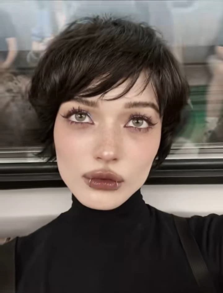 Eva thumbnail