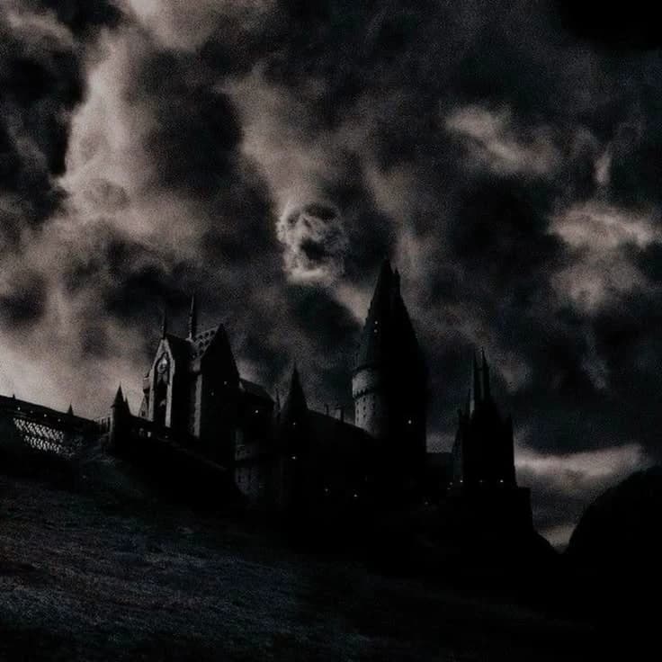 Dark Hogwarts rp thumbnail