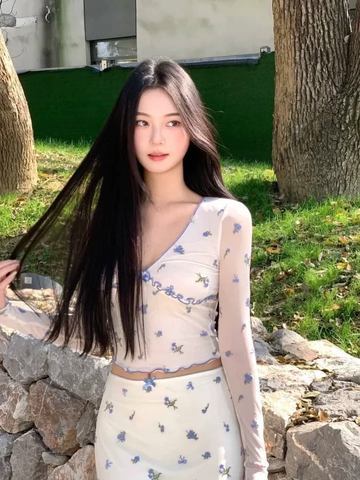 Minji thumbnail