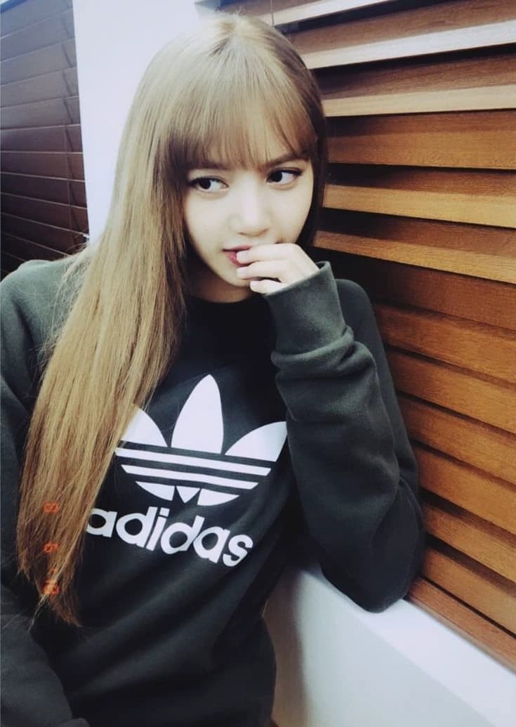 lisa thumbnail