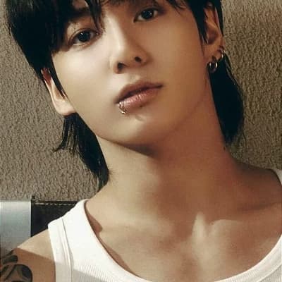 Jungkook & Yuna  thumbnail