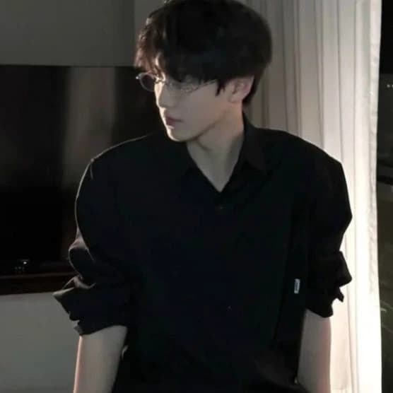 Hyujin thumbnail