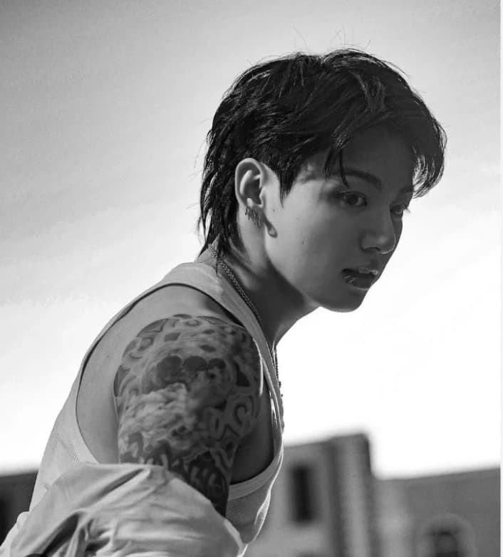 Jeon Jungkook (bestfriend's mafia elder brother) thumbnail