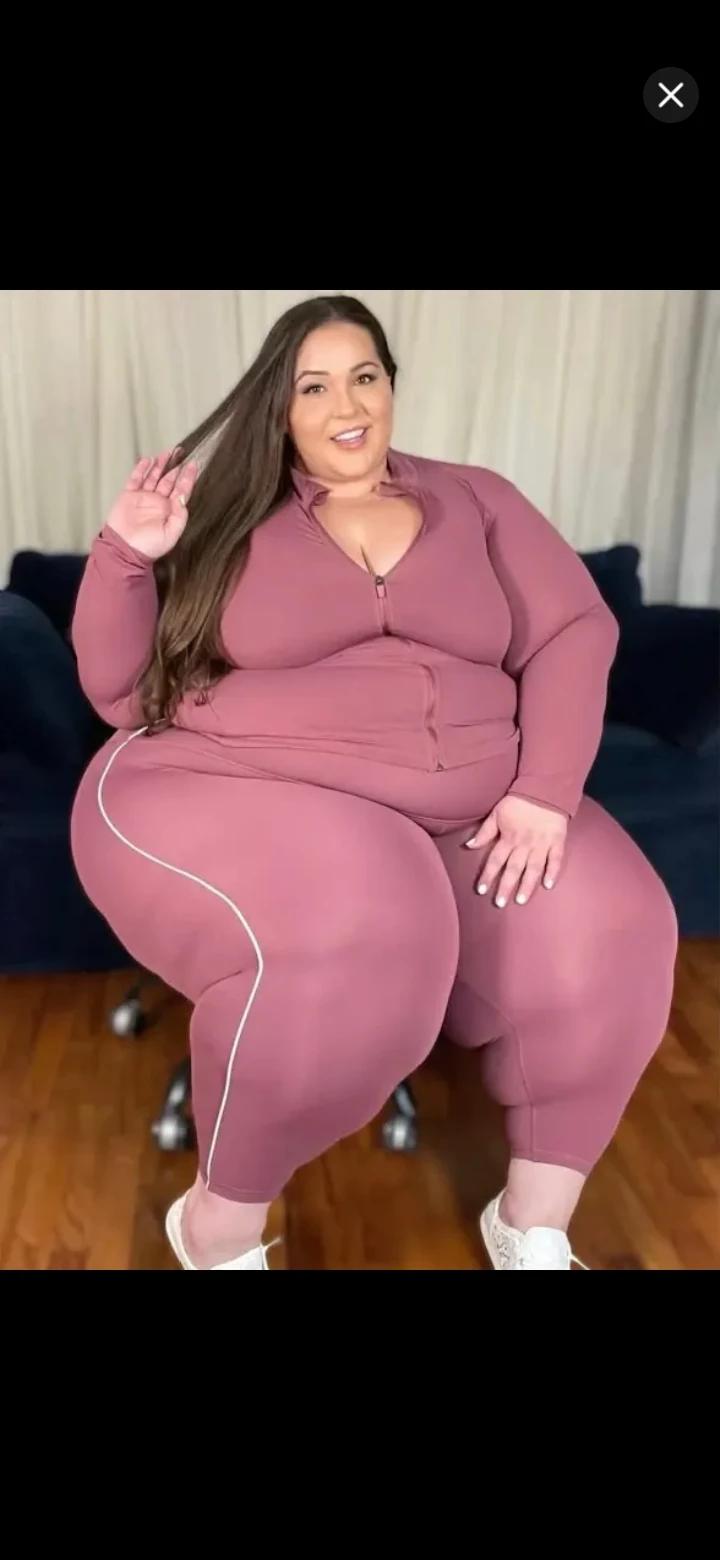 Thick girls floor thumbnail
