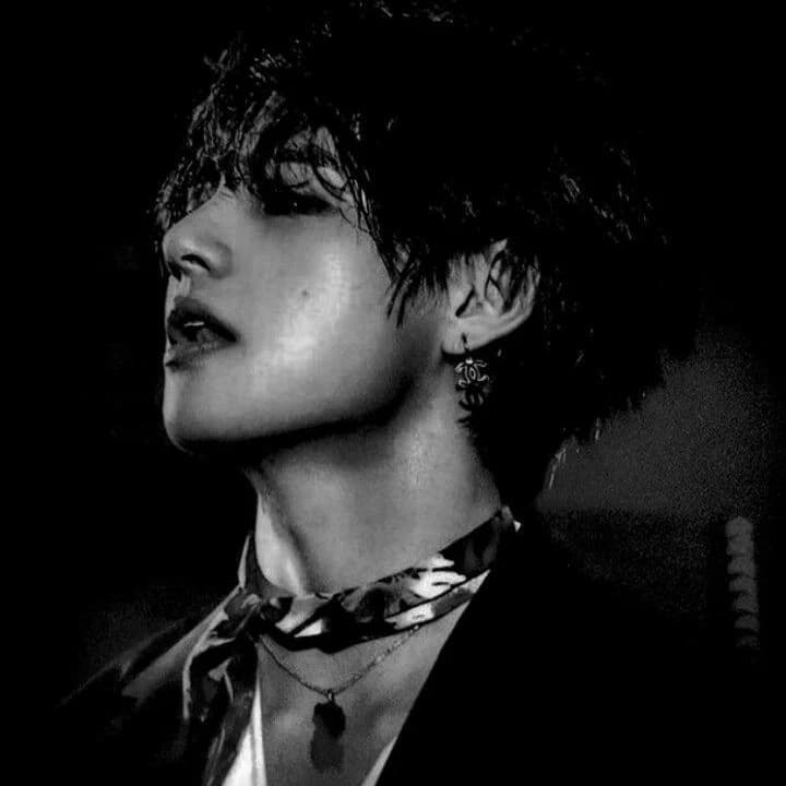 Kim Taehyung thumbnail