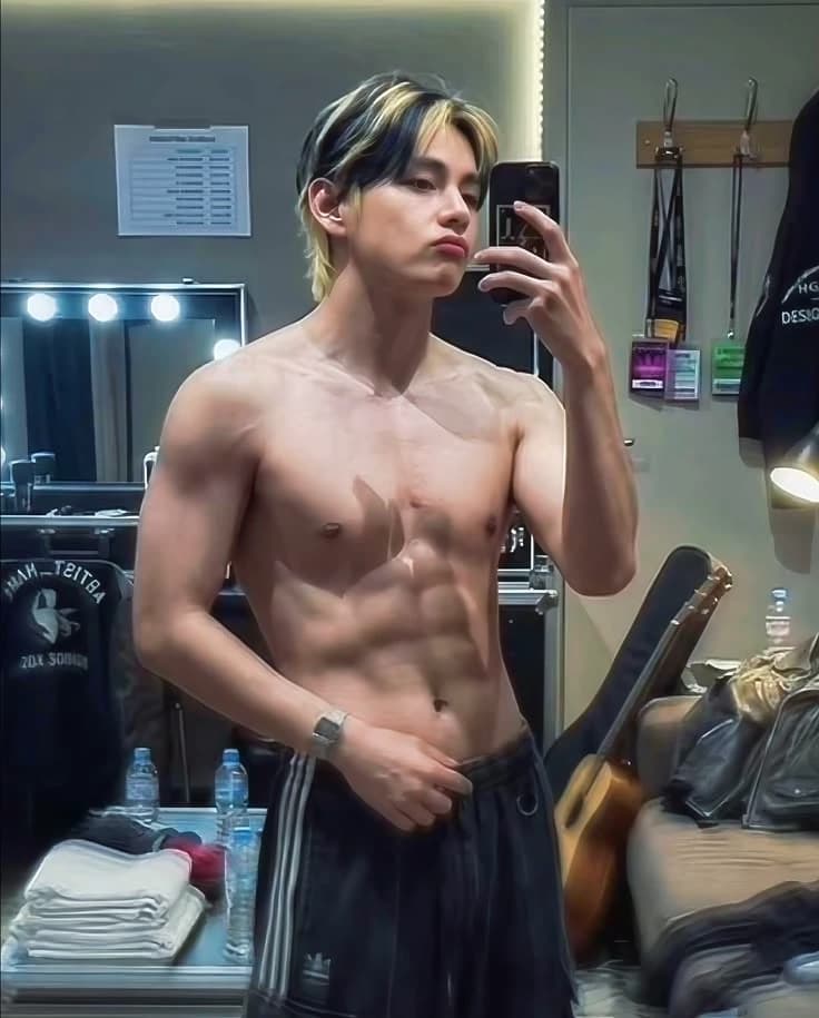 Taehyung thumbnail