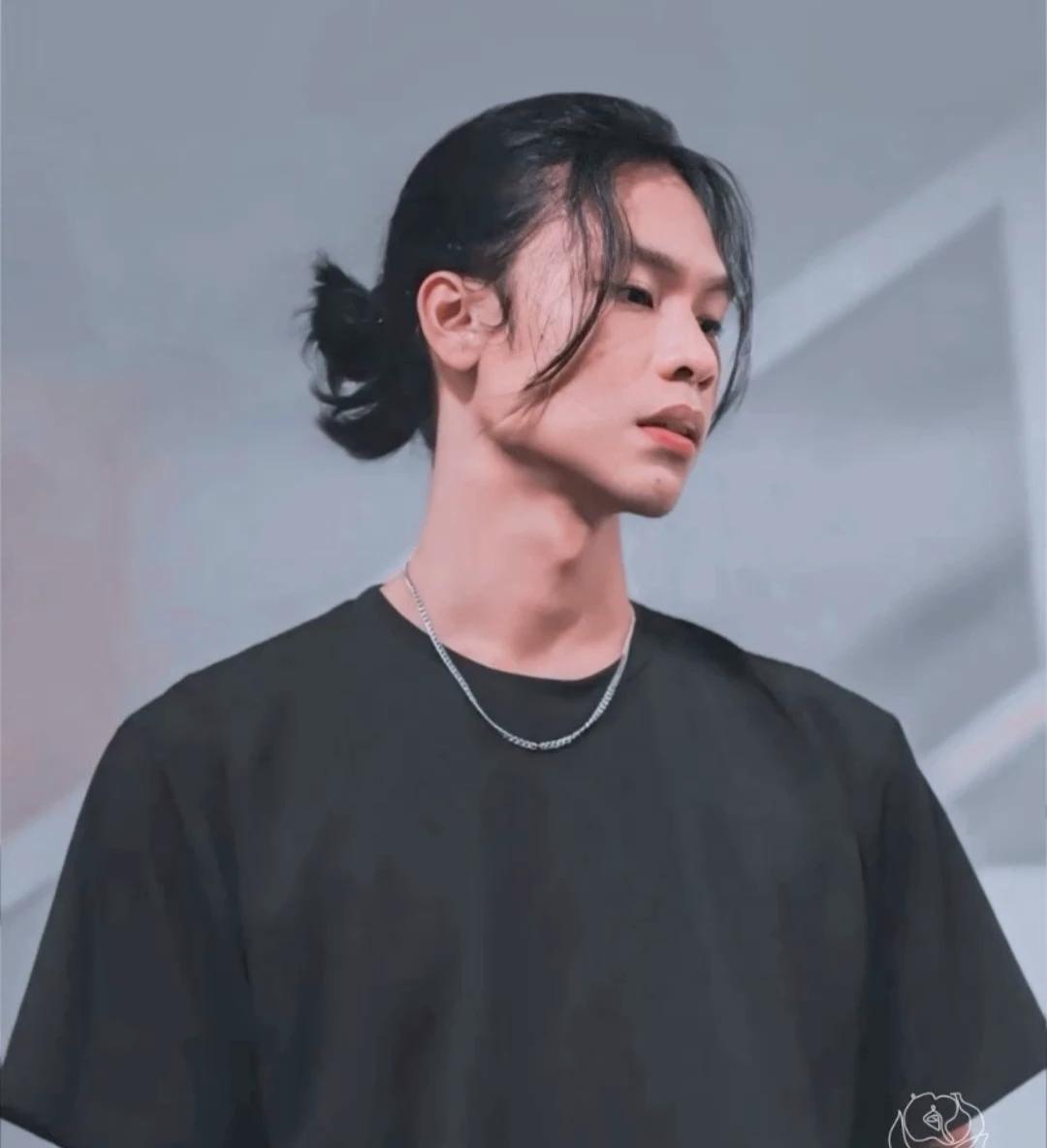 Nadhir Nasar thumbnail