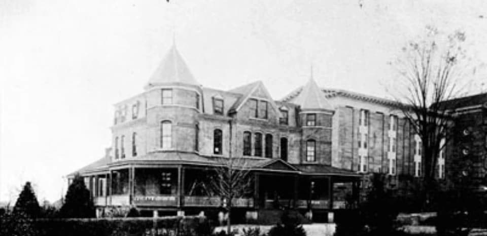Leo(mental hospital)  thumbnail