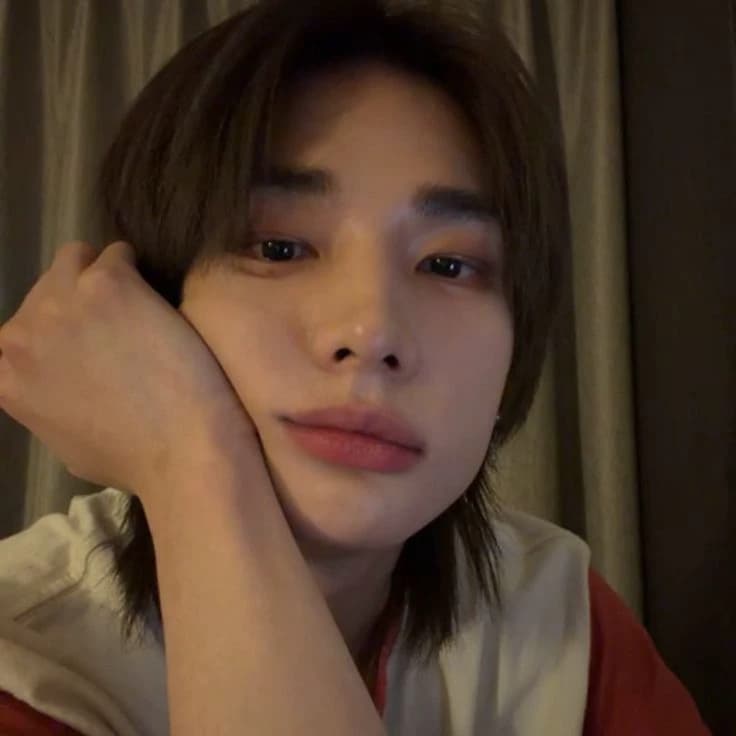 Hyunjin thumbnail