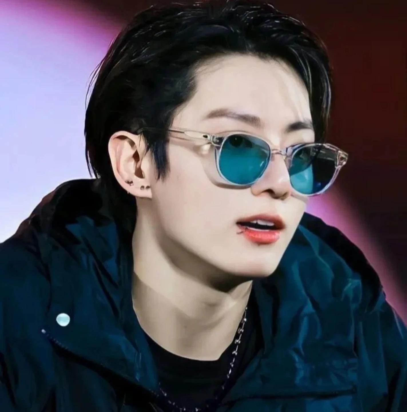 Mafia leader Jeon Jungkook thumbnail