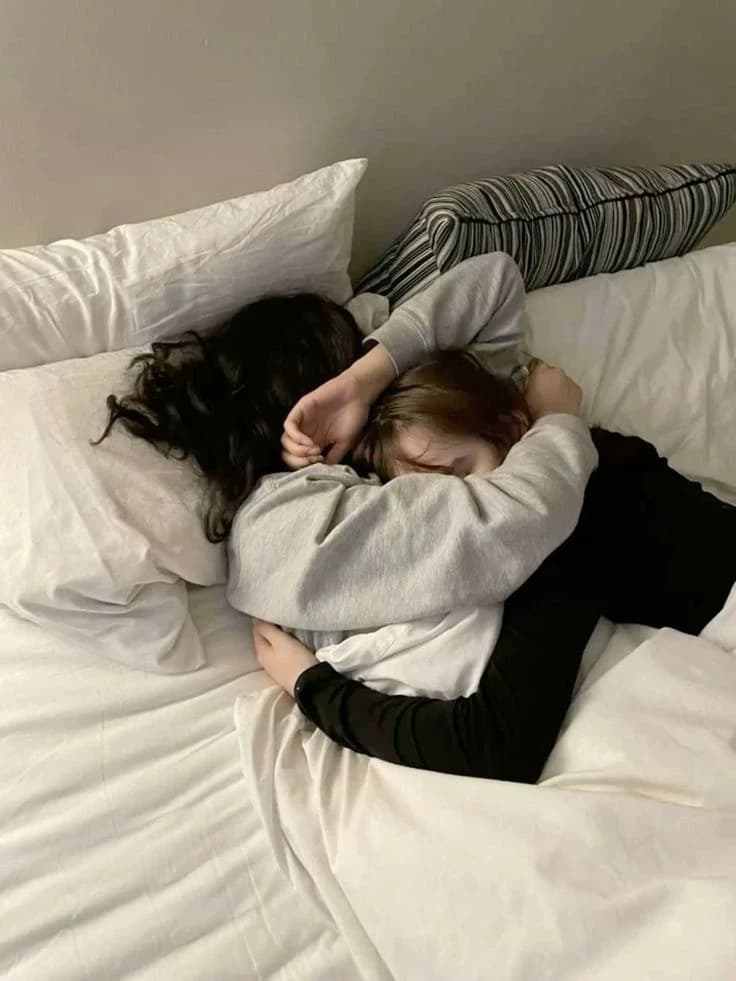 Chloe and Emily (GL) thumbnail