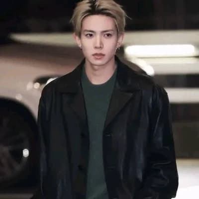 Lee Heeseung thumbnail