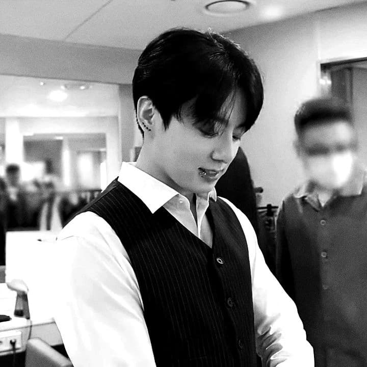 Jungkook thumbnail