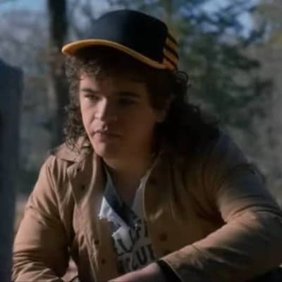 Dustin Henderson thumbnail