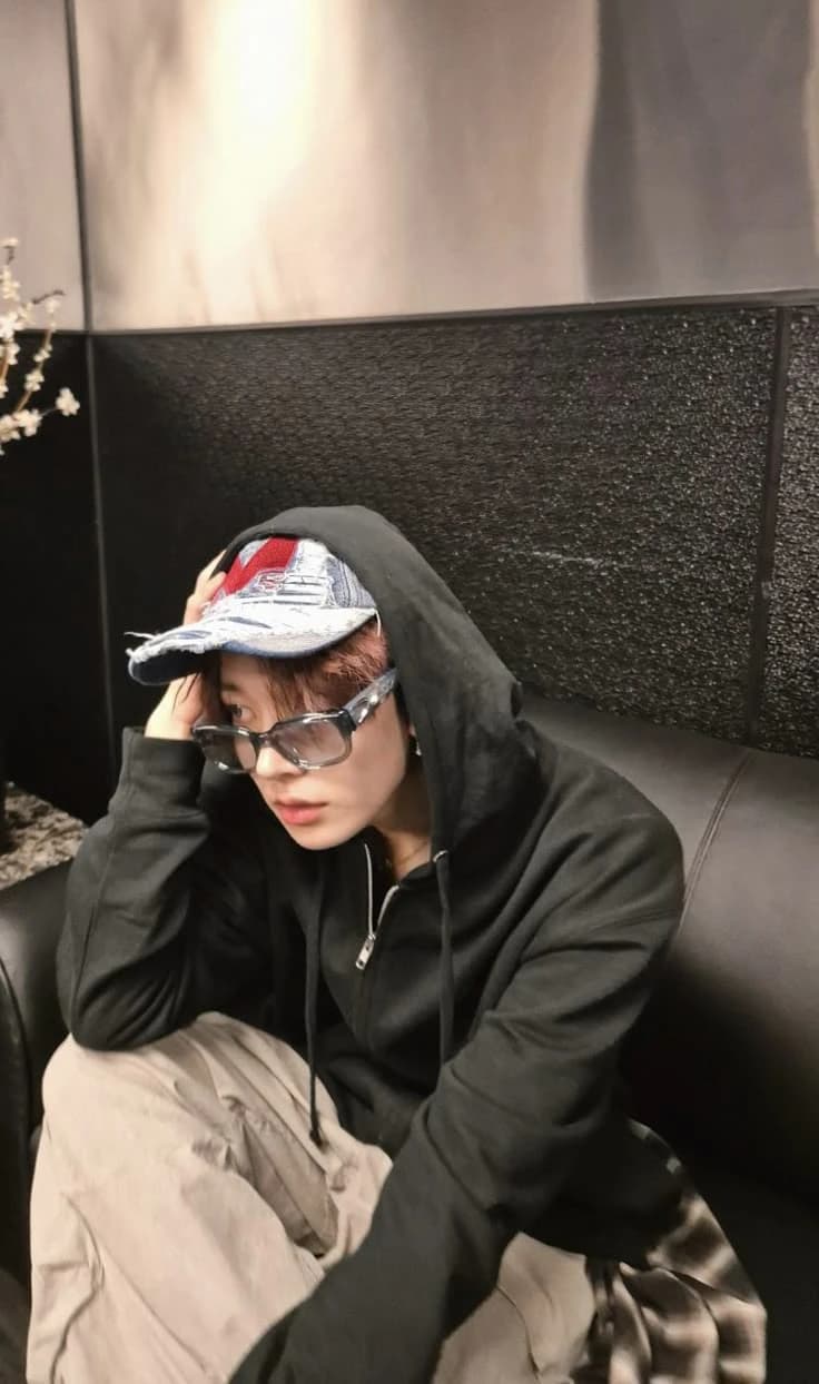 Lee Heeseung thumbnail
