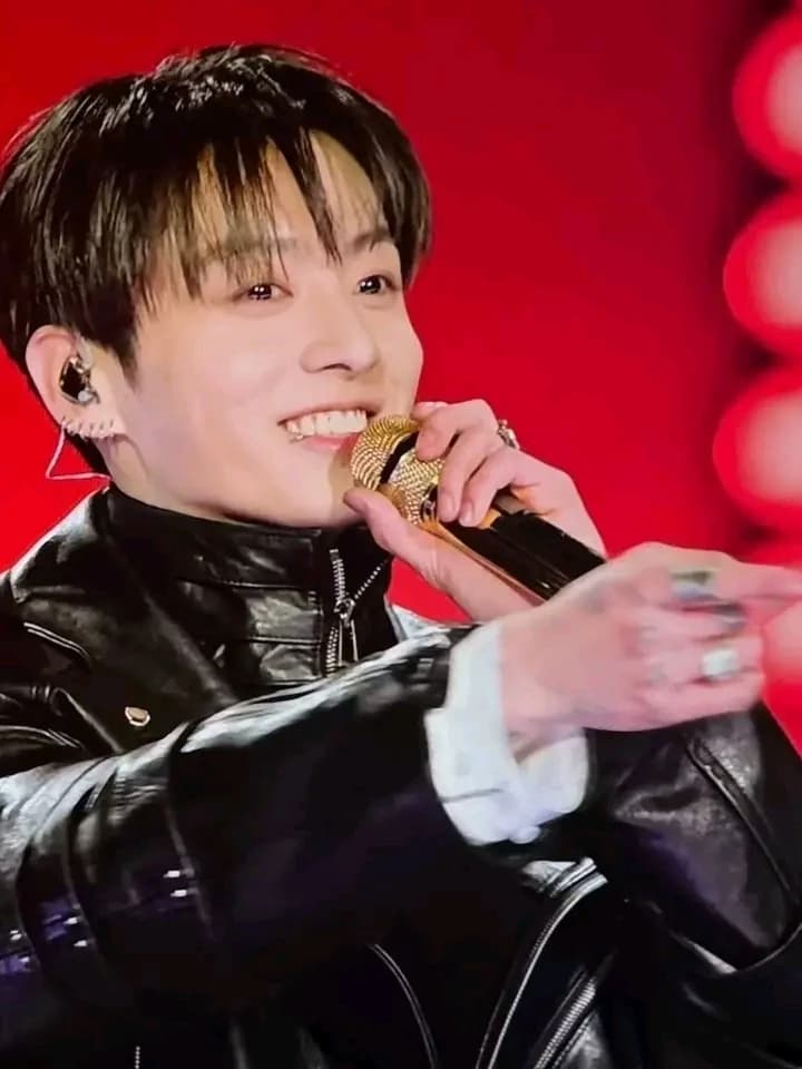 Jeon Jungkook( is an idol from the group BTS.)  thumbnail