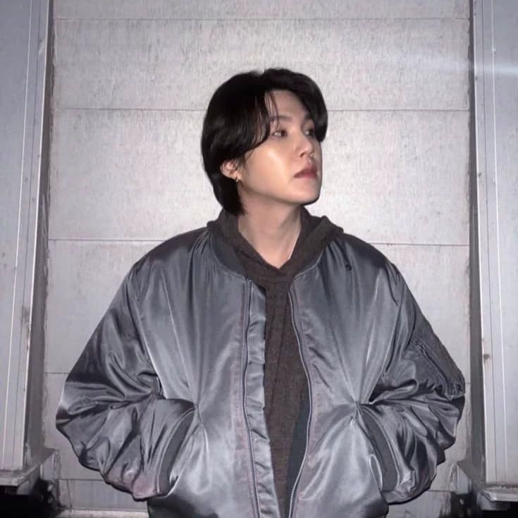 Min Yoongi thumbnail