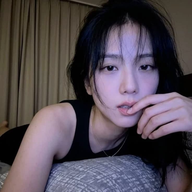 Kim Jisoo thumbnail