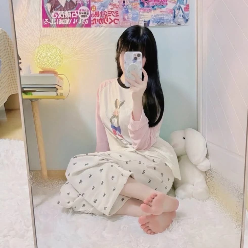 Pies de tu prima Akane thumbnail